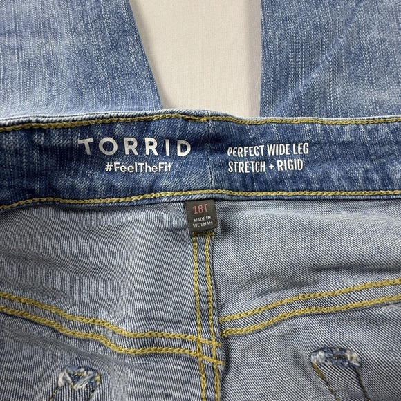 Torrid Womens 18 T Perfect Wide Leg Stretch Rigid Denim Jeans Distressed Hem - Picture 5 of 7